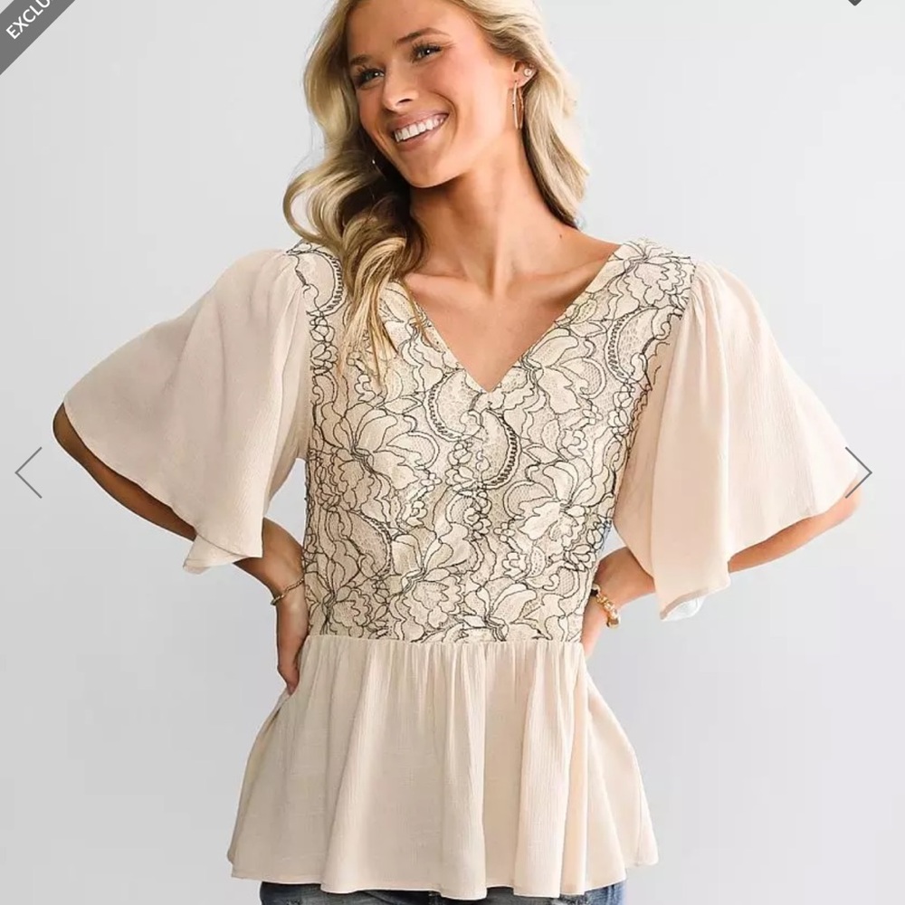 BKE Boutique Gimmicks Blouse Size Large